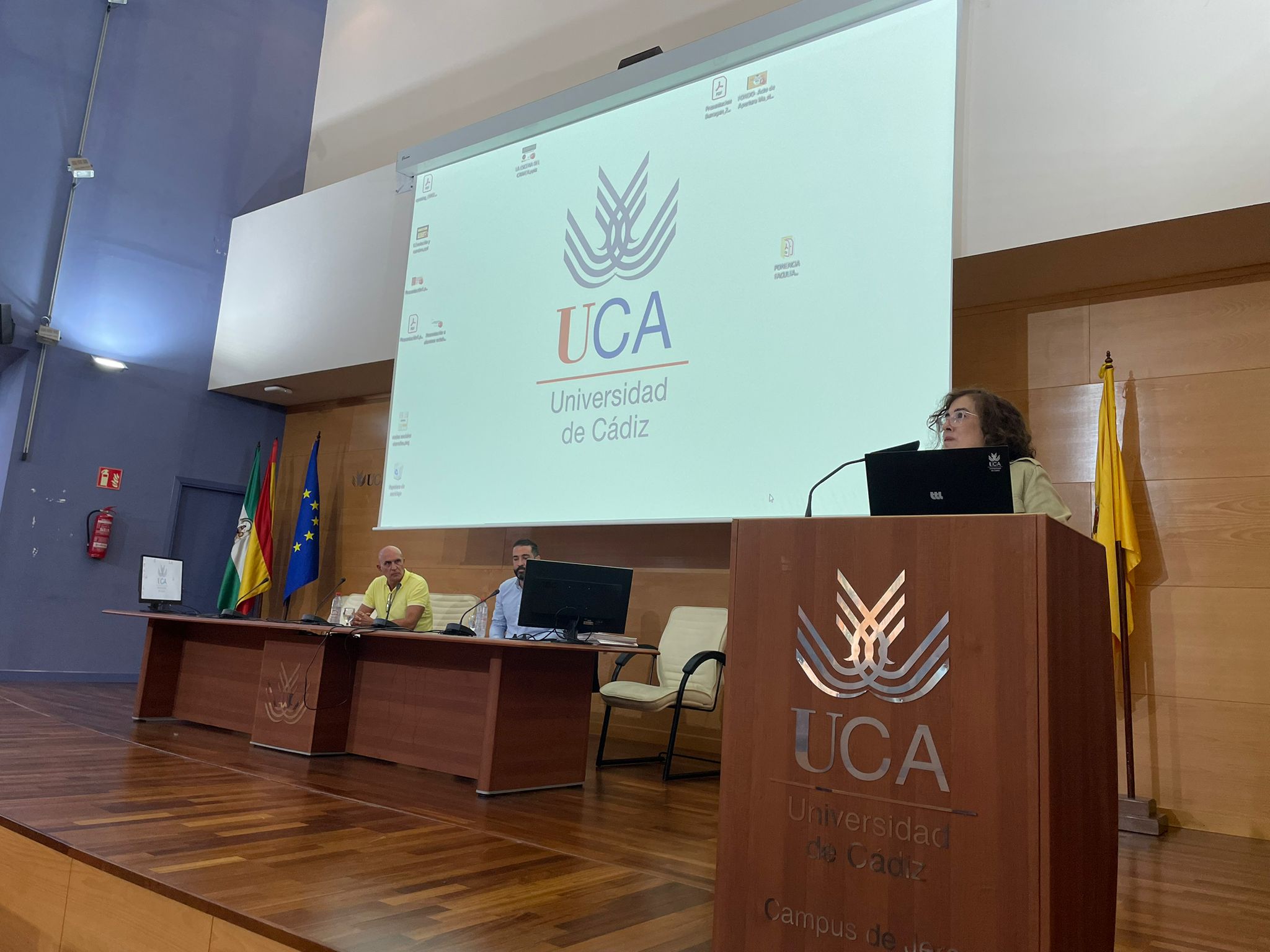 Taller sobre la escena del crimen en la Facultad de Derecho